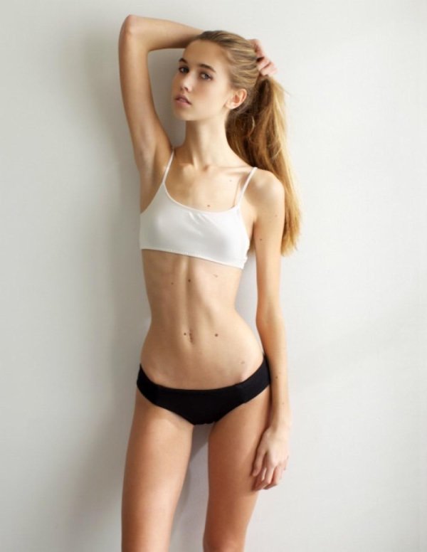 С худыми девушками