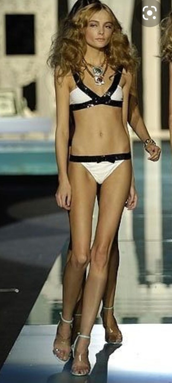 С худыми девушками