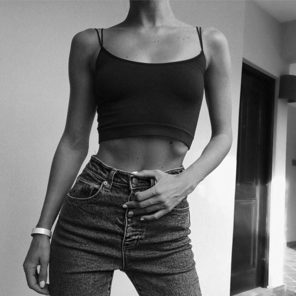 С худыми девушками