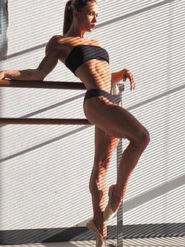 С девушками спортсменками