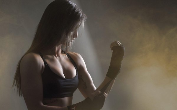 С девушками спортсменками