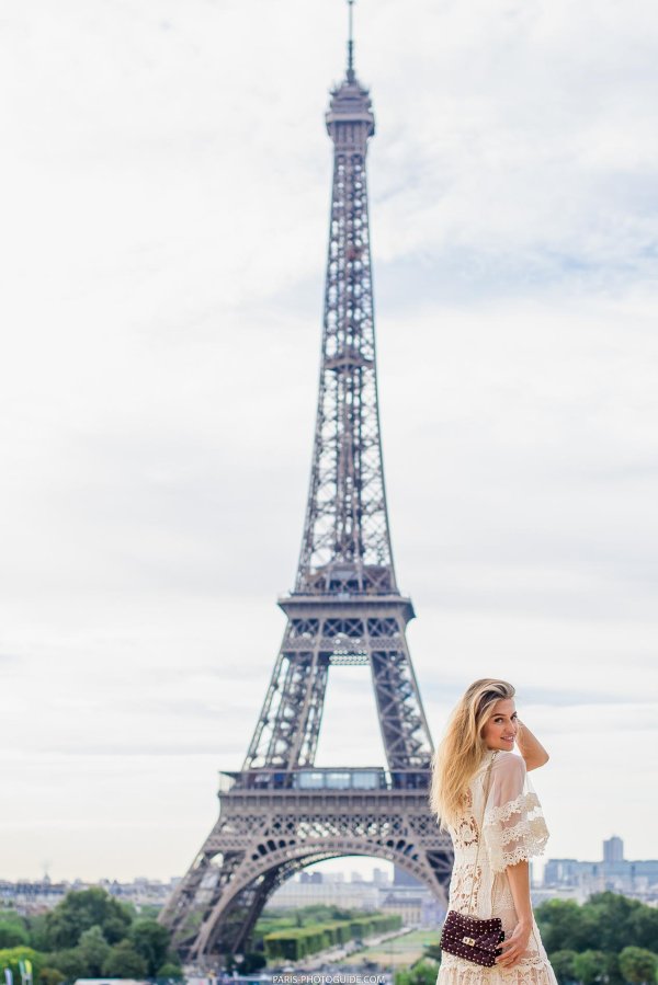 Париж и девушка