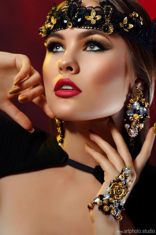 Гламурные с девушками