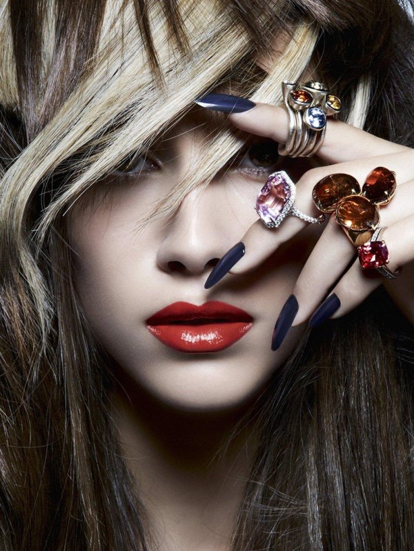 Гламурные с девушками