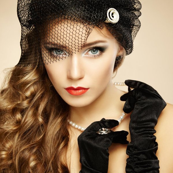 Гламурные с девушками