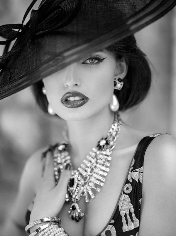 Гламурные с девушками