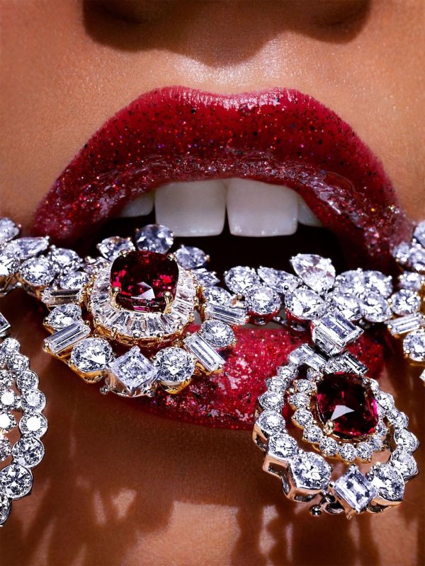 Гламурные с девушками