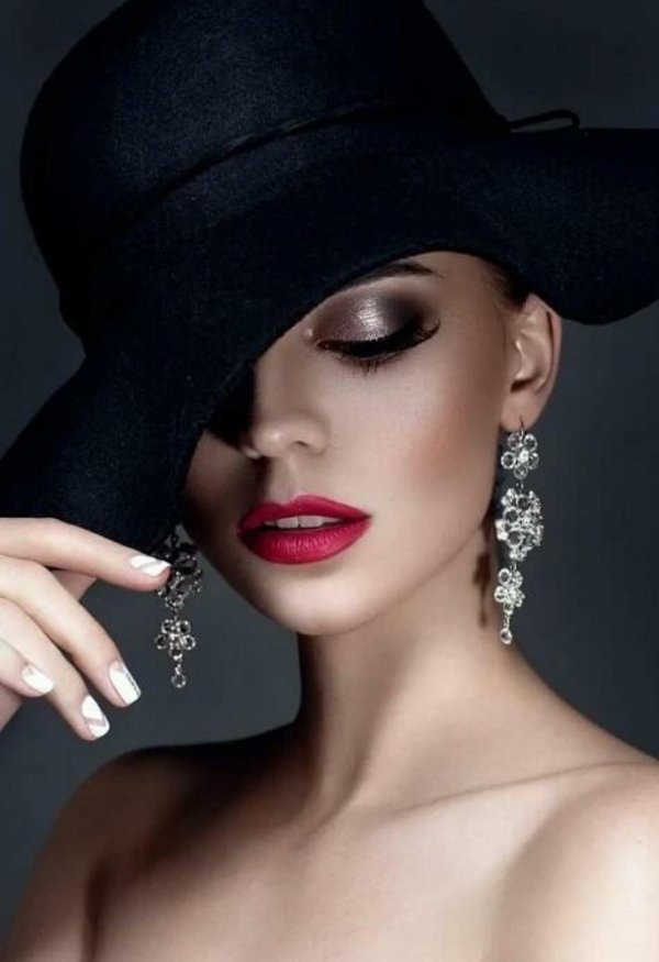 Гламурные с девушками