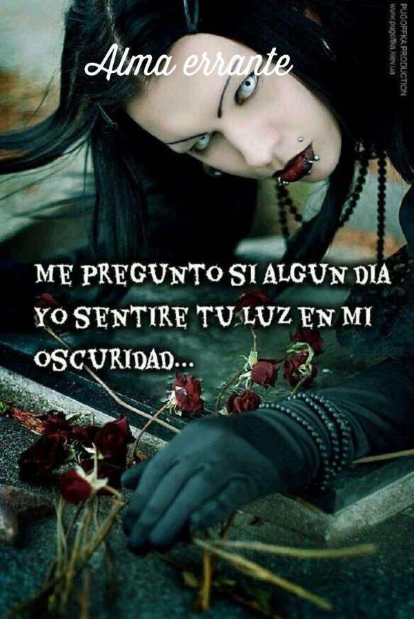 С девушками готика