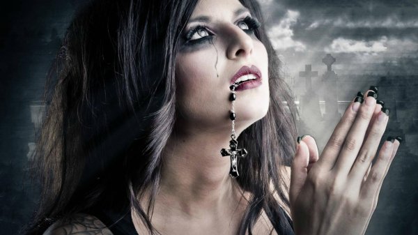 С девушками готика