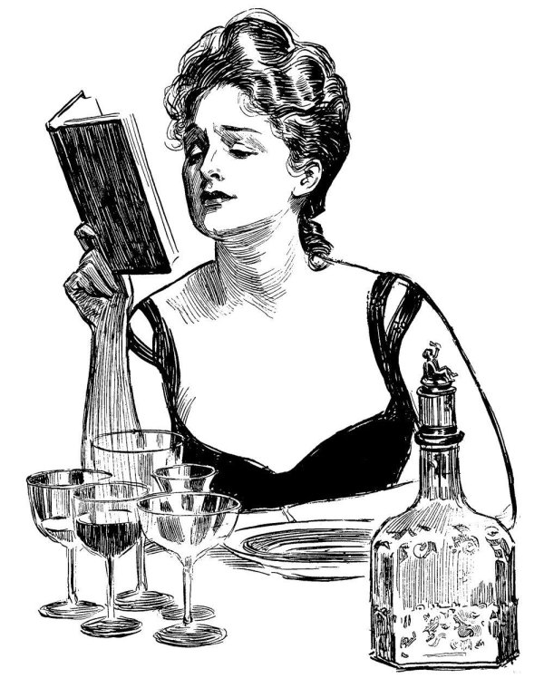 Девушка с бутылкой