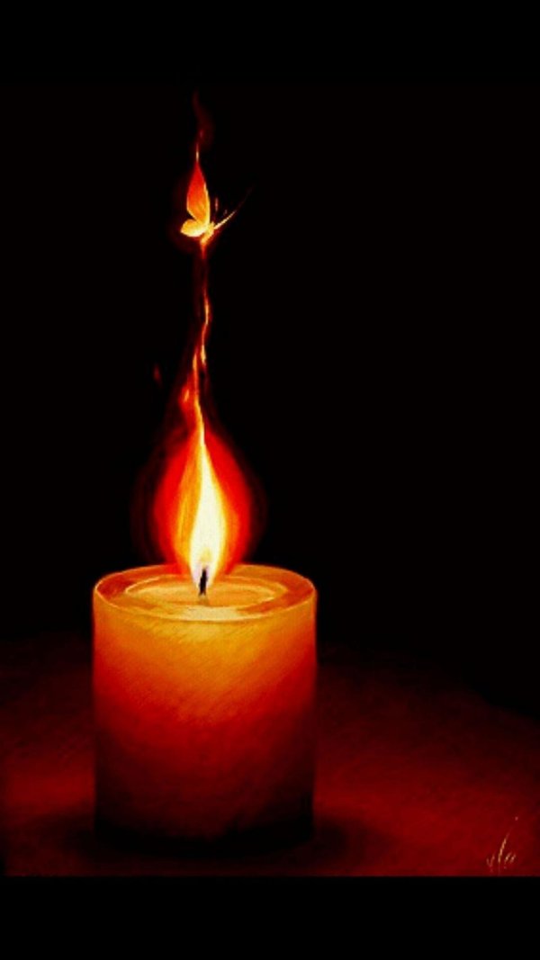 Девушка и свеча