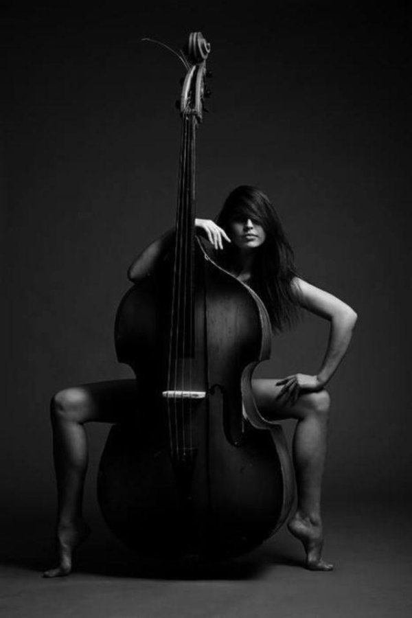 Скрипки с девушками