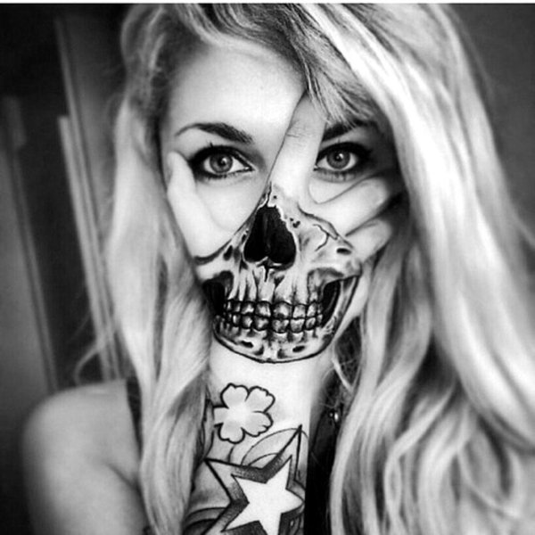 Девушка и череп