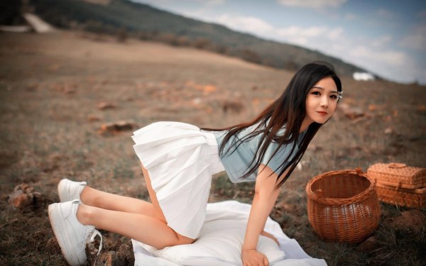 Девушка из азии