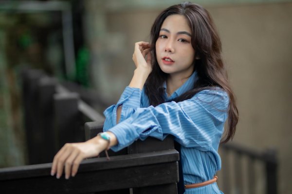 Девушка из азии