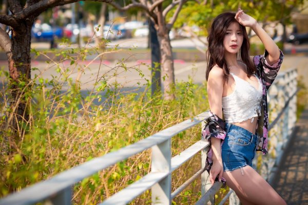 Девушка из азии