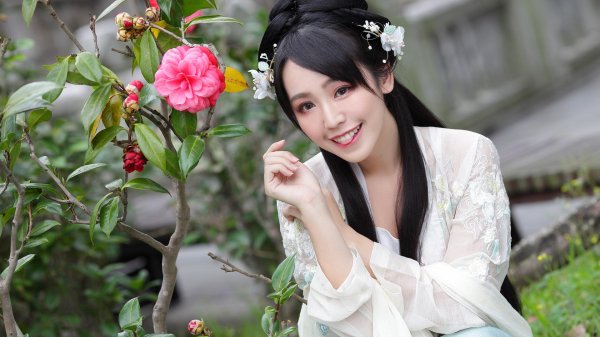 Девушка из азии