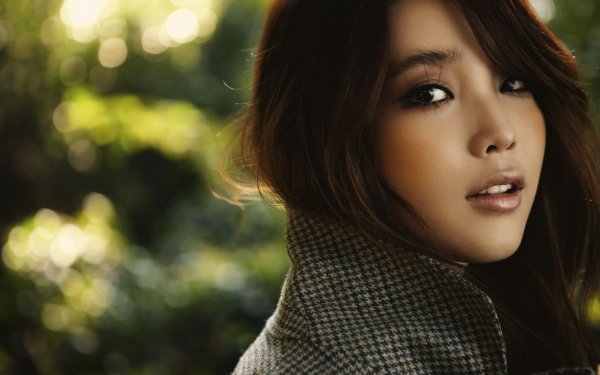 Девушка из азии