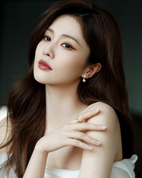 Девушка из азии