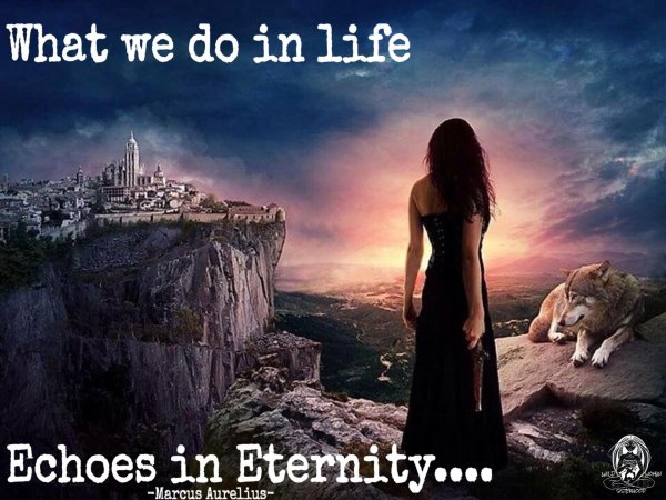 Девушка на обрыве