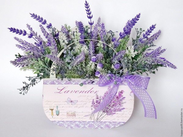 композиция с лавандой
