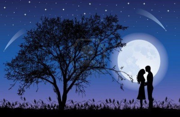 Девушка под луной