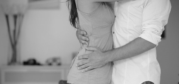 Девушка сверху парня