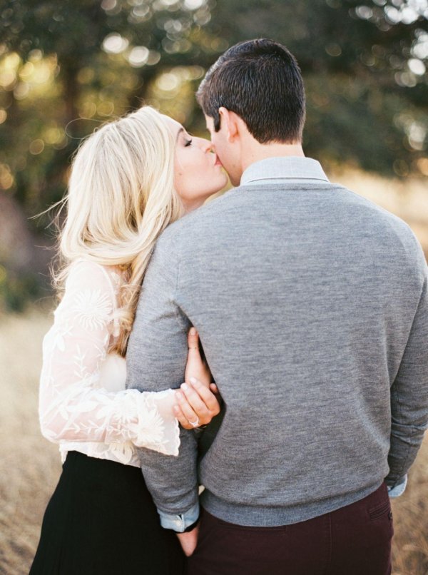 Парень девушка блондинка