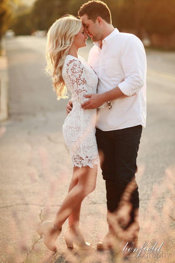 Парень девушка блондинка