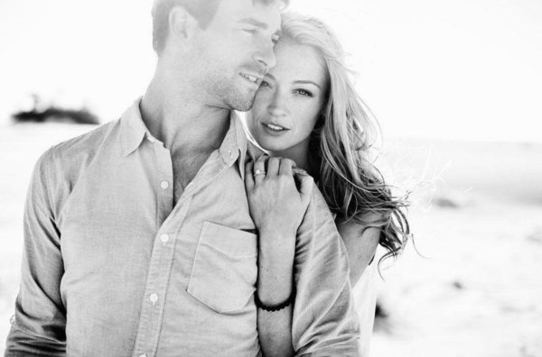 Парень девушка блондинка