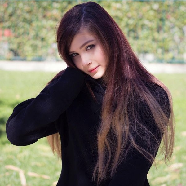 Девушка 16 летния