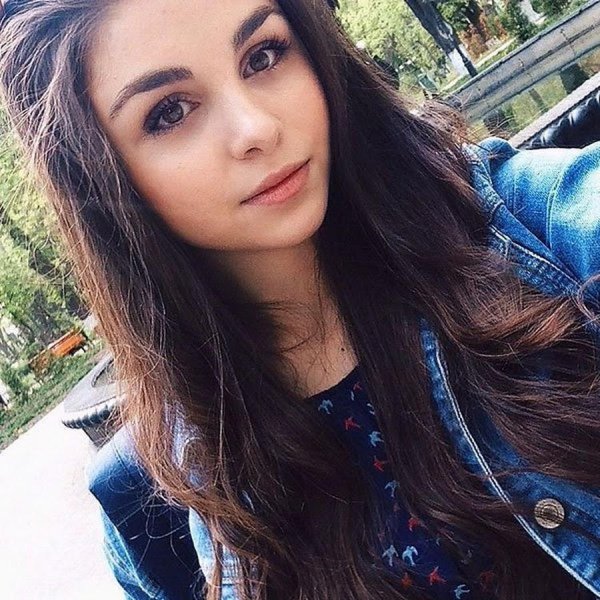 Девушка 16 летния
