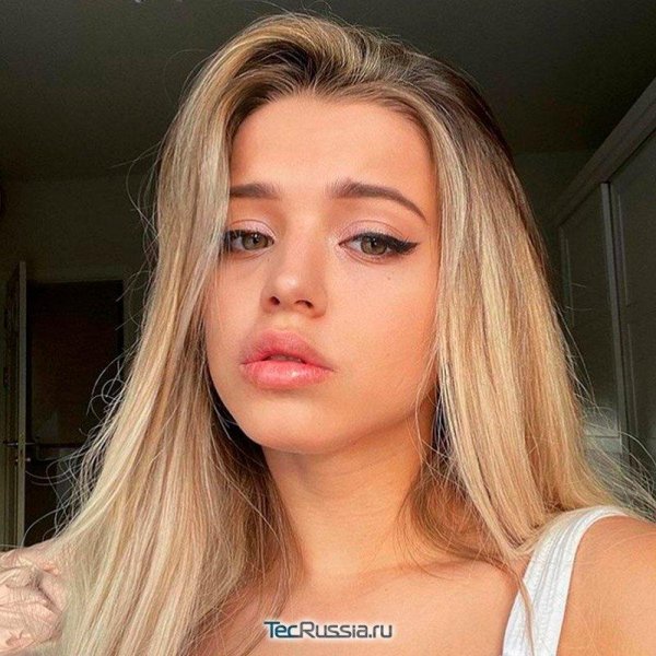 Самая девушка юля