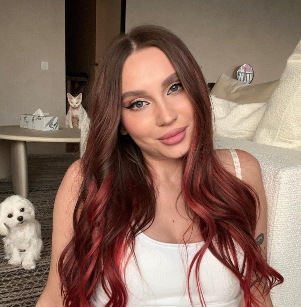 Самая девушка юля