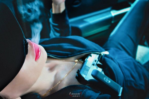 Бандит и девушка