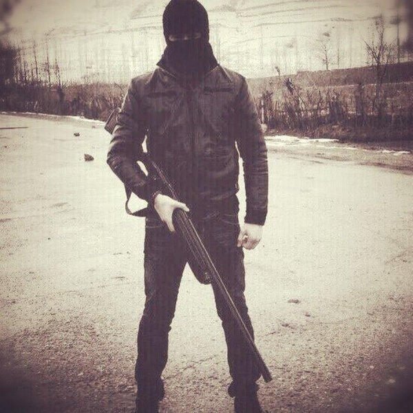 Бандит и девушка