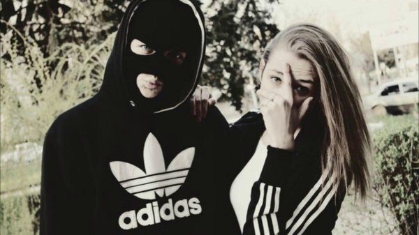 Бандит и девушка