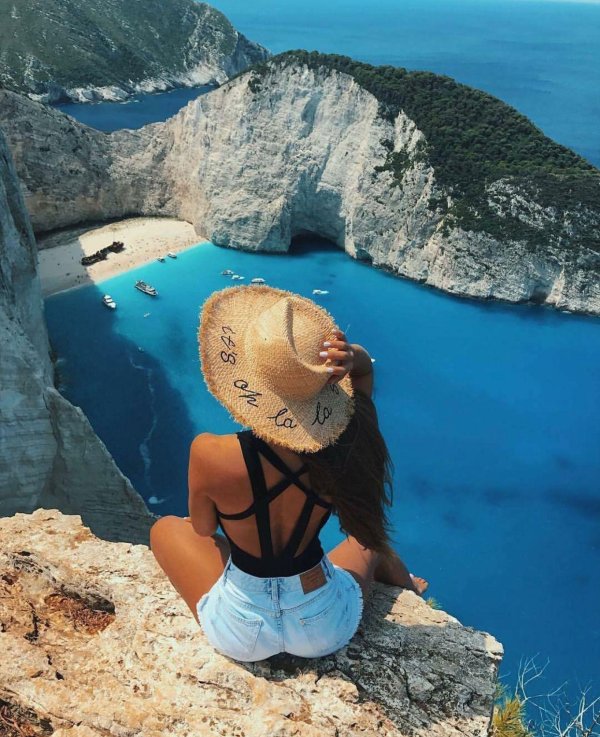 Греция с девушками