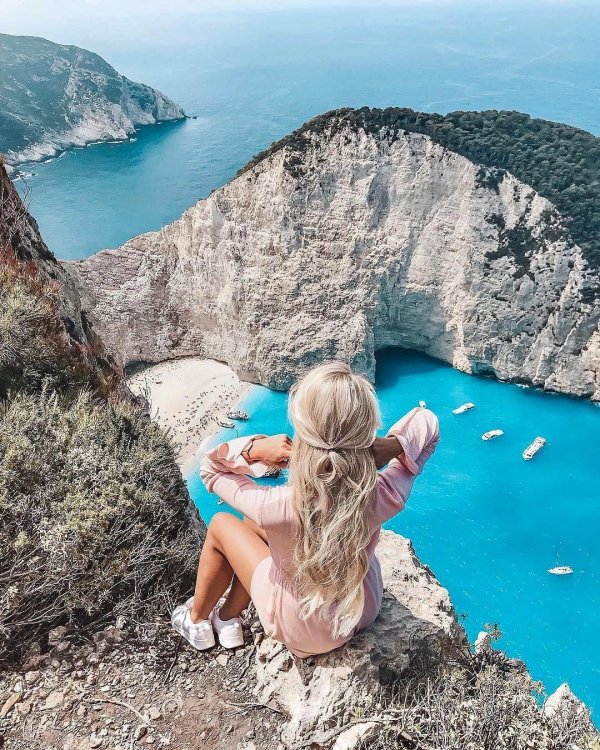 Греция с девушками