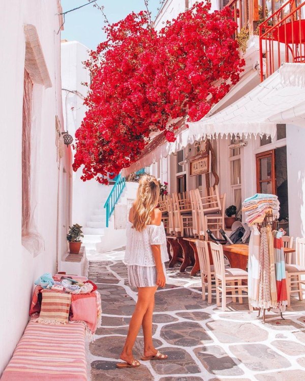 Греция с девушками