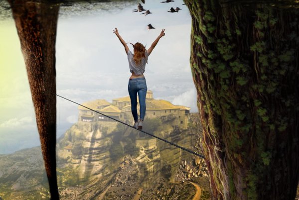 Девушка на канате