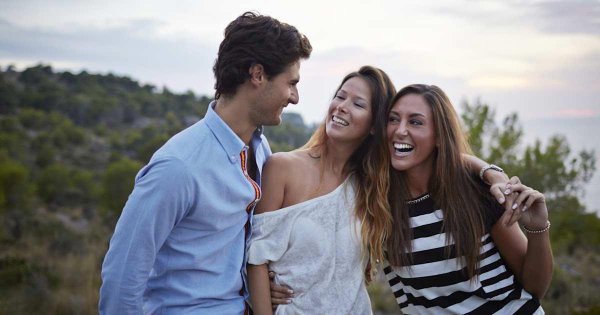 С девушками для мужчин