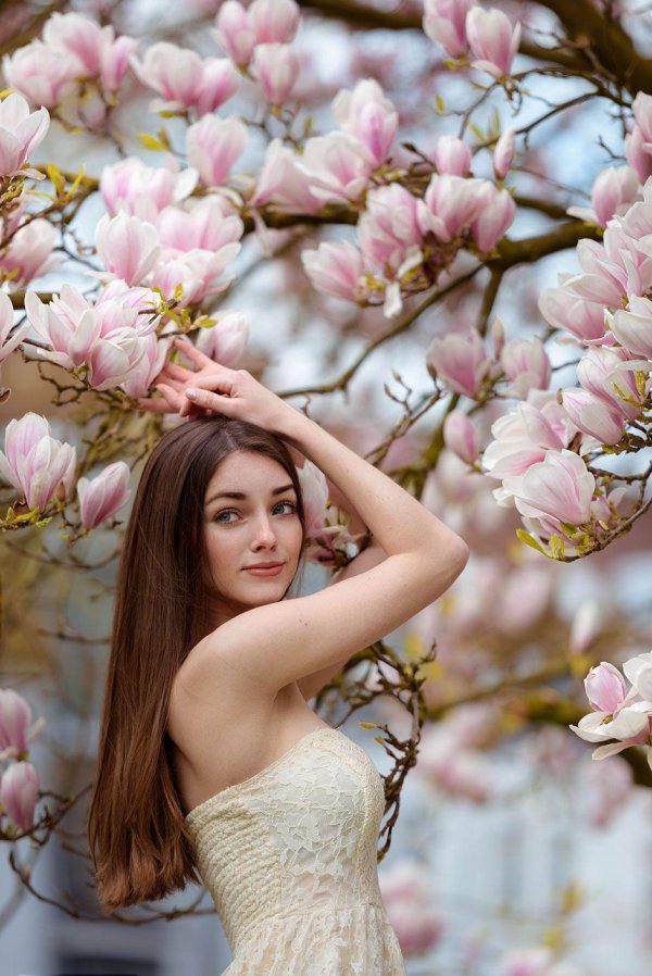 О весне и девушках