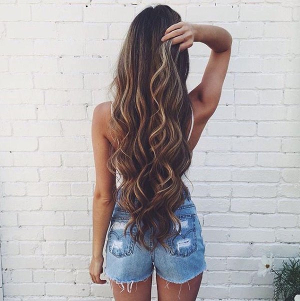 С девушками с длинными