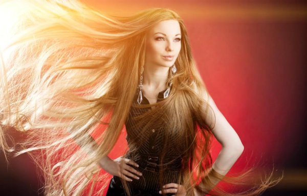 С девушками с длинными