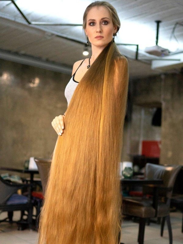 С девушками с длинными