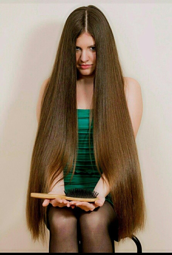 С девушками с длинными