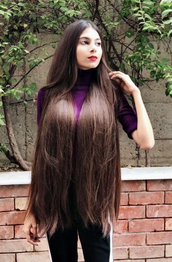 С девушками с длинными