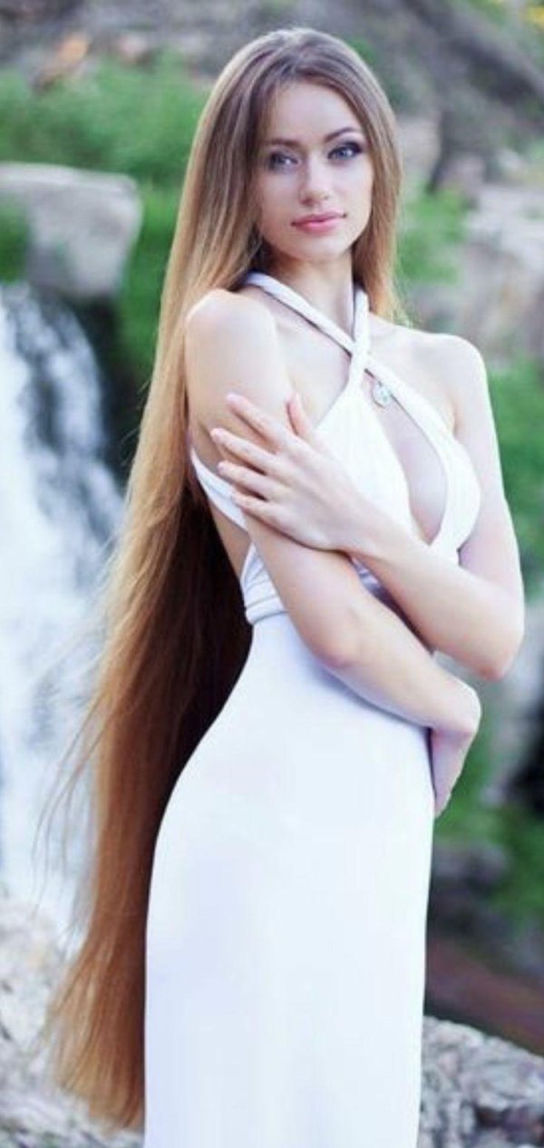 С девушками с длинными